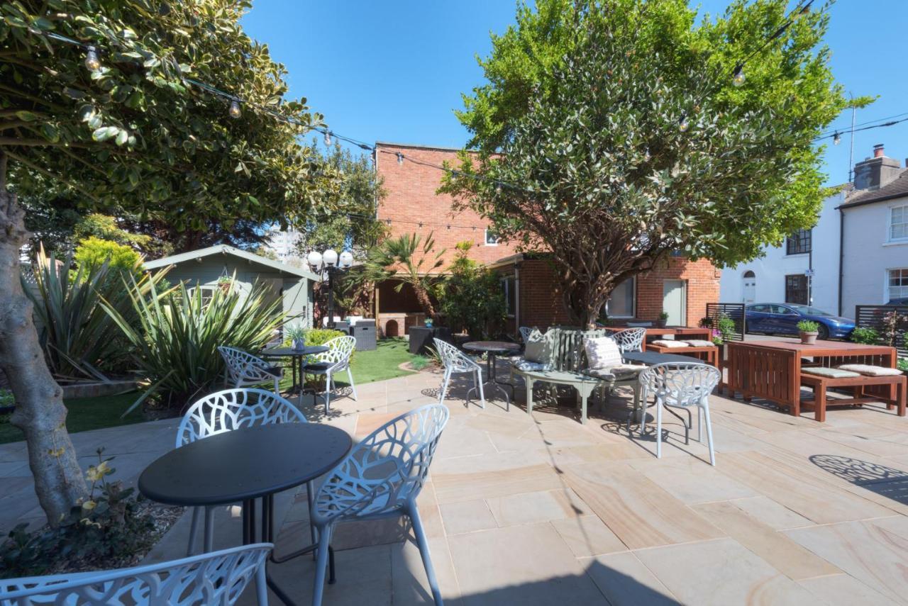פורטסמות' Florence Gardens Boutique Hotel And Restaurant מראה חיצוני תמונה