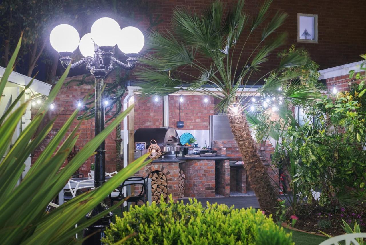 פורטסמות' Florence Gardens Boutique Hotel And Restaurant מראה חיצוני תמונה